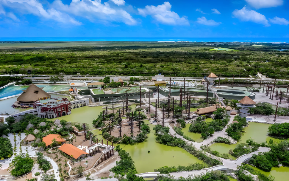 Xavage por Xcaret, Mexico